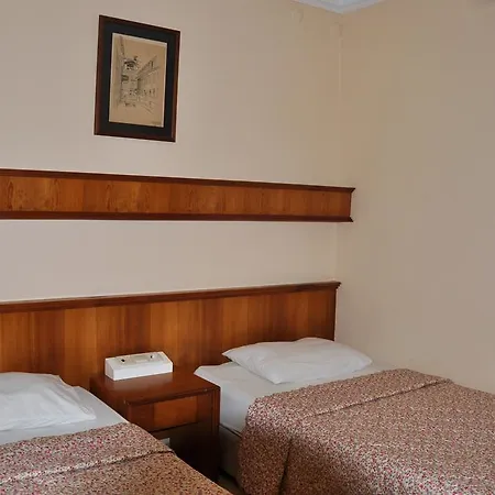 Otel Tuncer Garden 3*